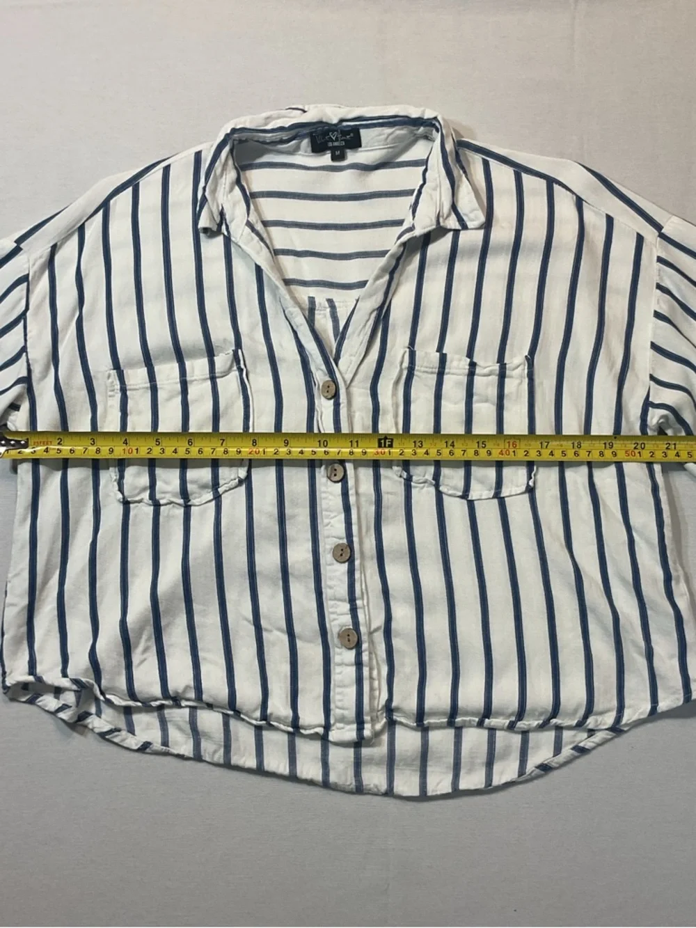Velvet Hearts Short Sleeve Striped Cropped Shirt M Blue/White Linen Blend Button - Picture 4 of 7